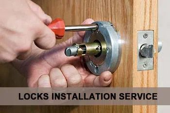 Capitol Locksmith Service South Elgin, IL 847-495-2188 Capitol Locksmith Service South Elgin, IL 847-495-2188 - lock-insta-sid-68-4mod